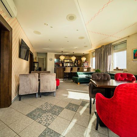 Hotel Maj Inn Moravske Toplice Extérieur photo