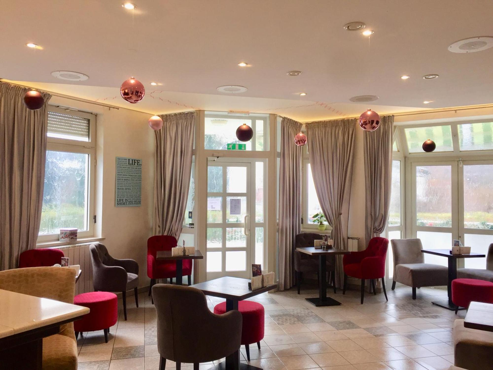 Hotel Maj Inn Moravske Toplice Extérieur photo
