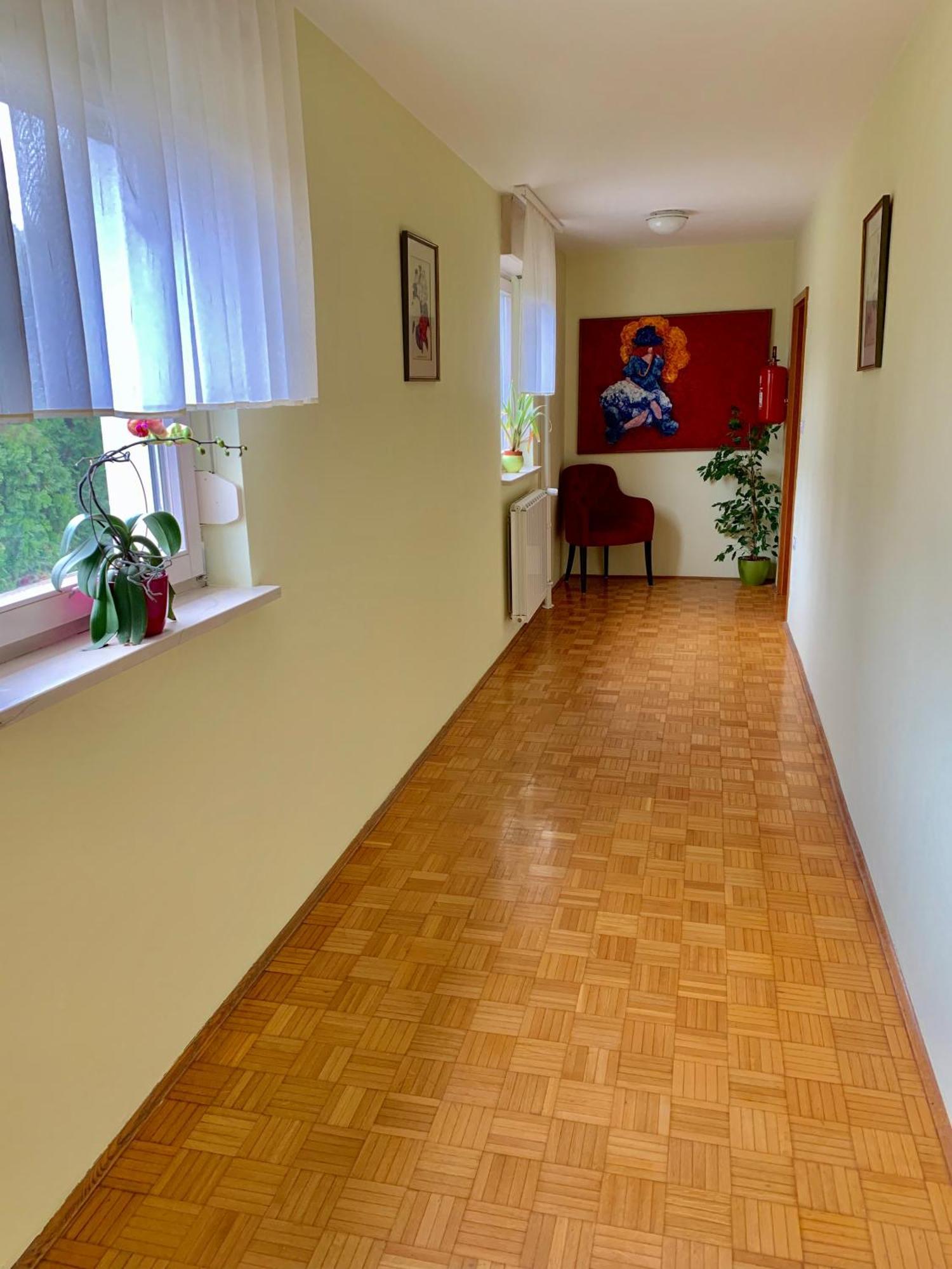 Hotel Maj Inn Moravske Toplice Extérieur photo